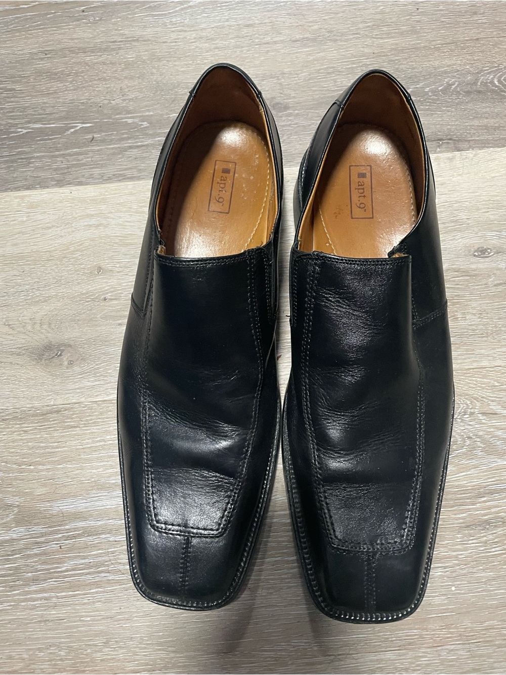 Men’s Black Leather Slip-On Loafers